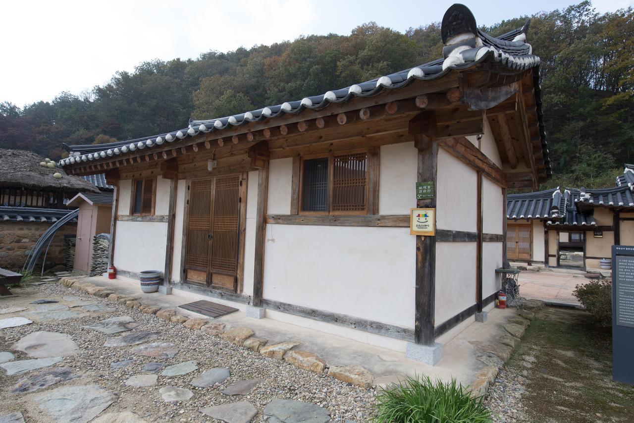 Hotel Chalbanggong Jongtaek Cheongsong Exteriér fotografie
