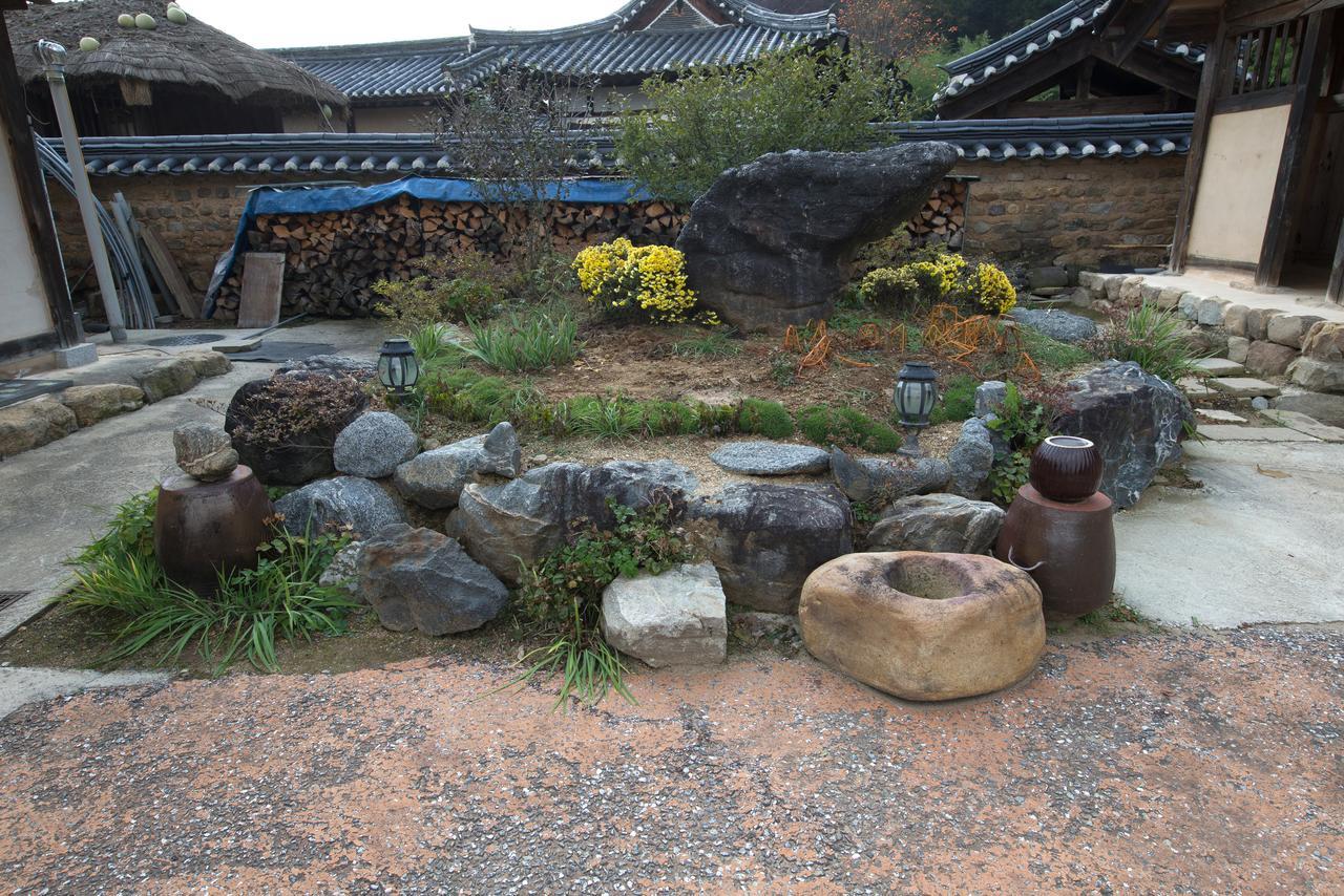 Hotel Chalbanggong Jongtaek Cheongsong Exteriér fotografie